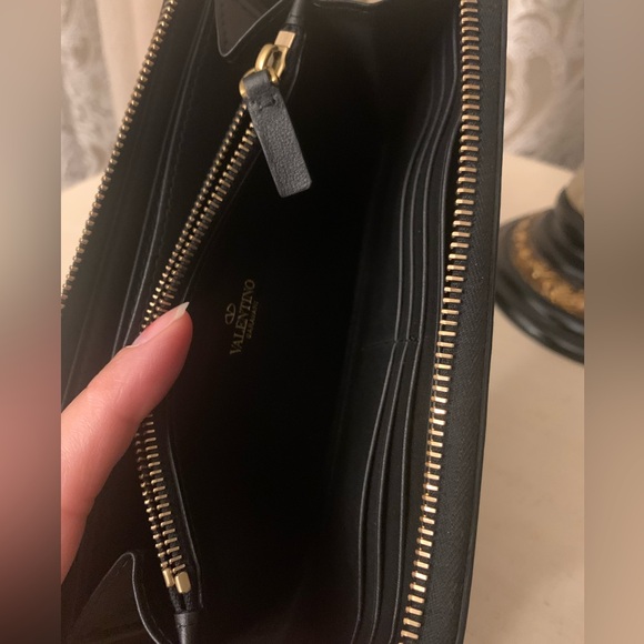 Valentino Garavani wallet - Picture 15 of 16